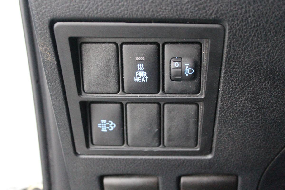 TOYOTA HILUX 2.4 D4D M/T DC 4X4 COMFORT .VC.