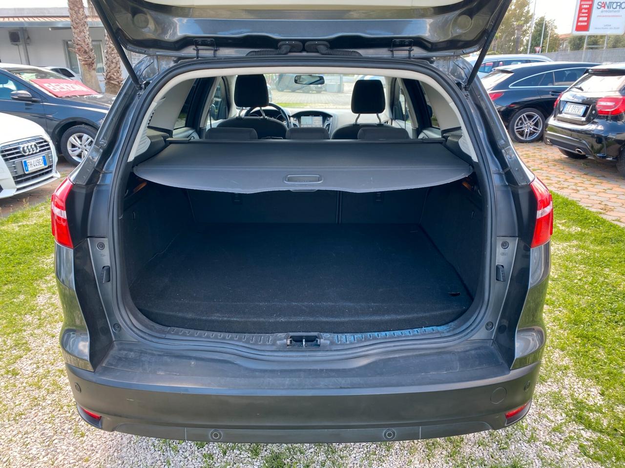 FORD - Focus Station Wagon - 1.6 120 CV GPL SW Titanium - FINANZIABILE - PERMUTE