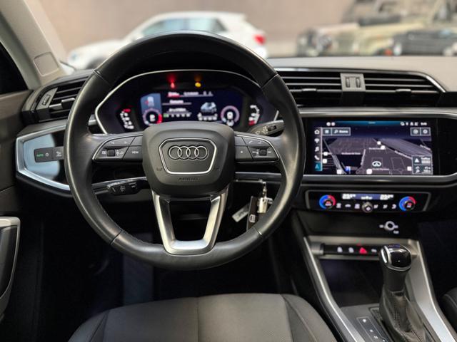 AUDI Q3 35 TDI quattro S tronic Business Advanced