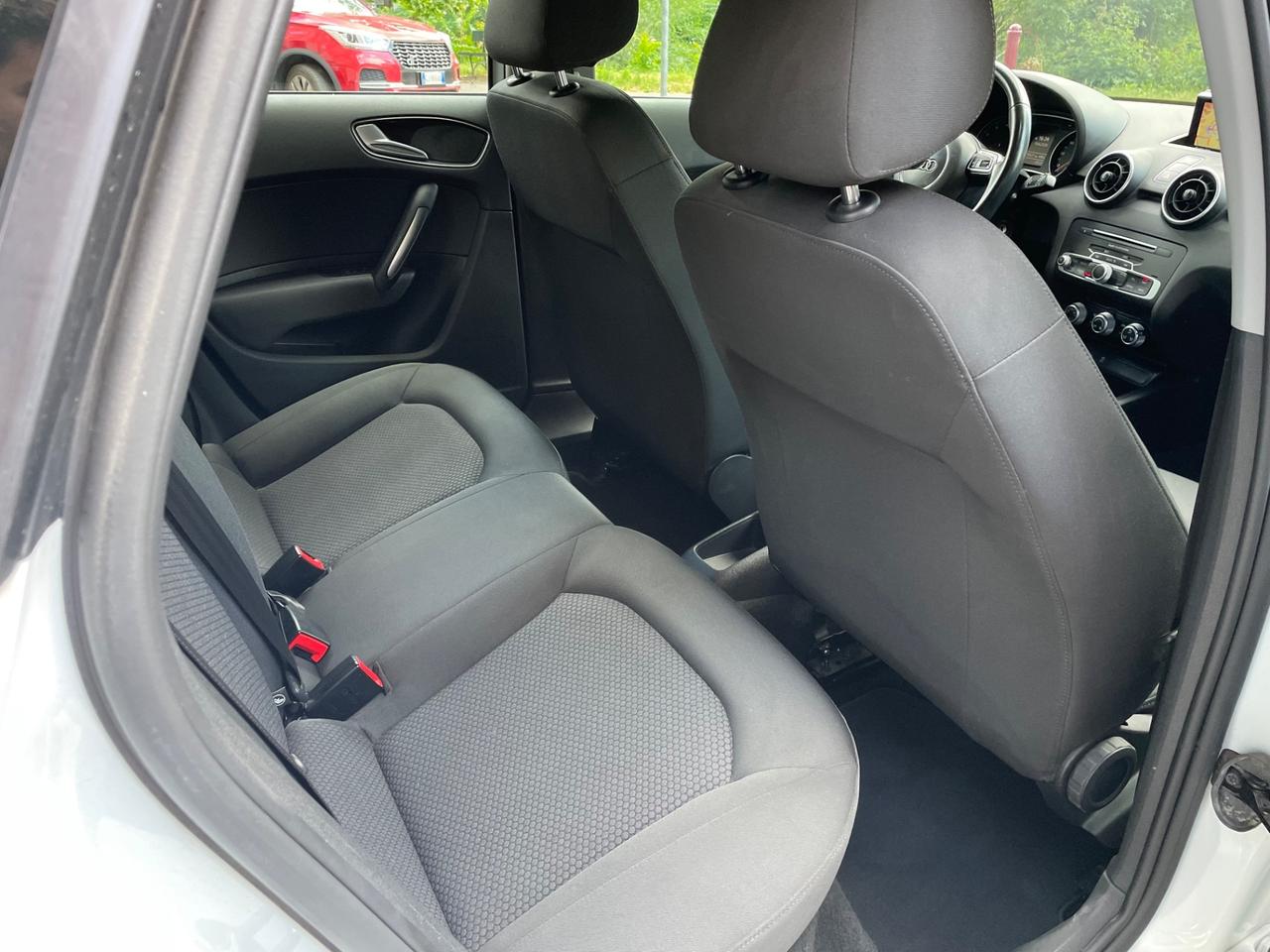 Audi A1 SPB 1.0 TFSI ultra Admired/1PROP/GARANZIA
