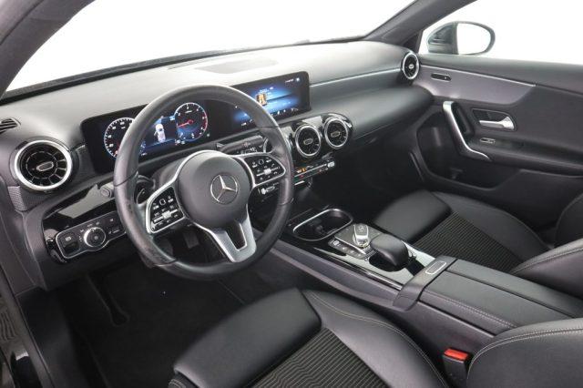 MERCEDES-BENZ A 180 A 200 d Automatic Business Extra