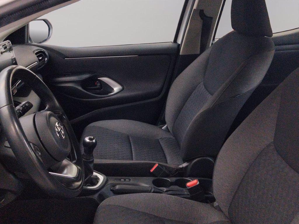 TOYOTA Yaris 1.0 business del 2023