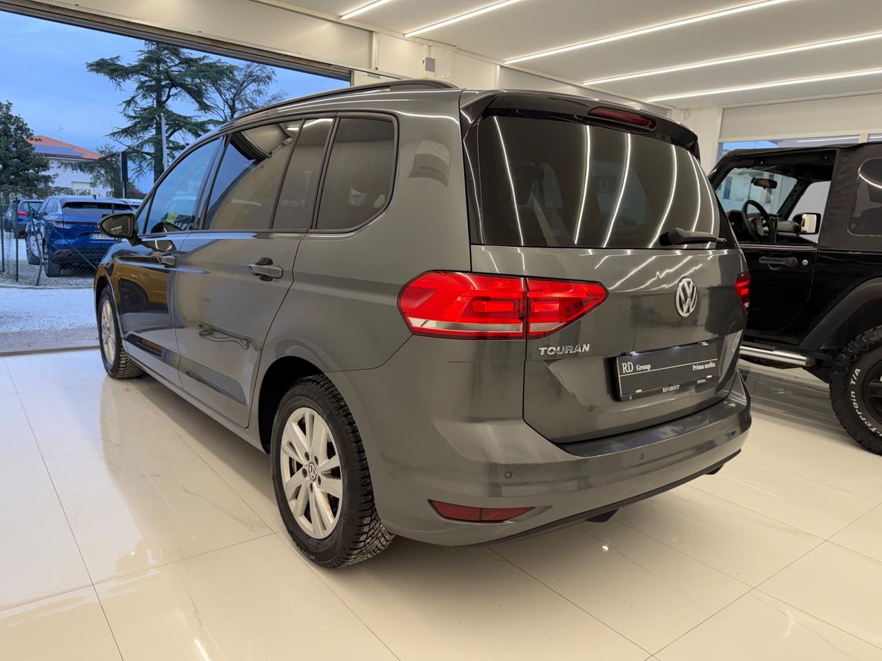 Volkswagen Touran 2.0 TDI 115 CV DSG IVA 7 posti