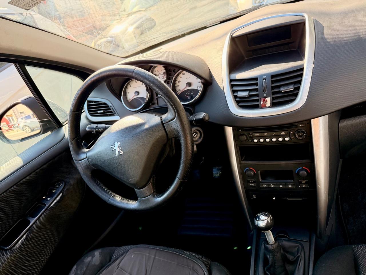 Peugeot 207 1.6 HDi 90CV 5p. XS
