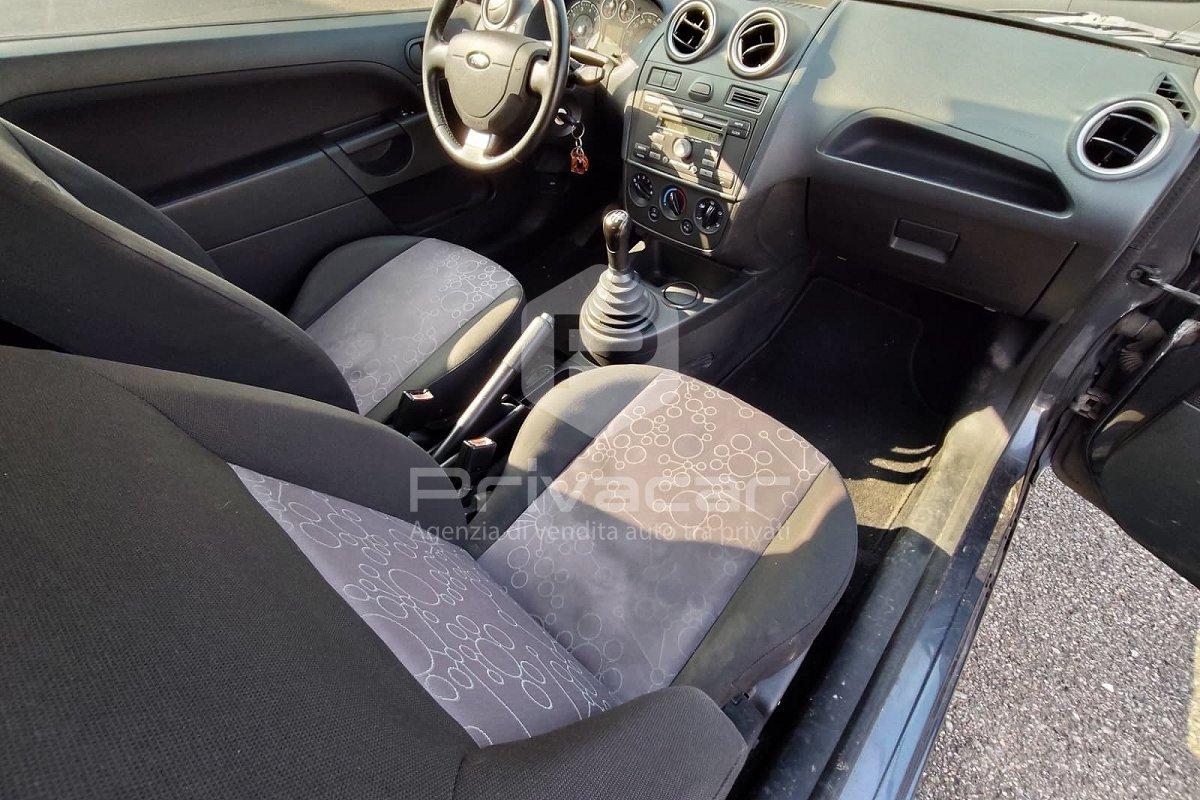 FORD Fiesta 1.2 16V 3p. Ghia