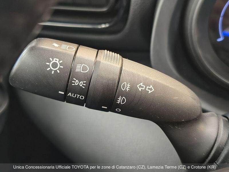 Toyota Yaris 1.5 Hybrid 5 porte Trend