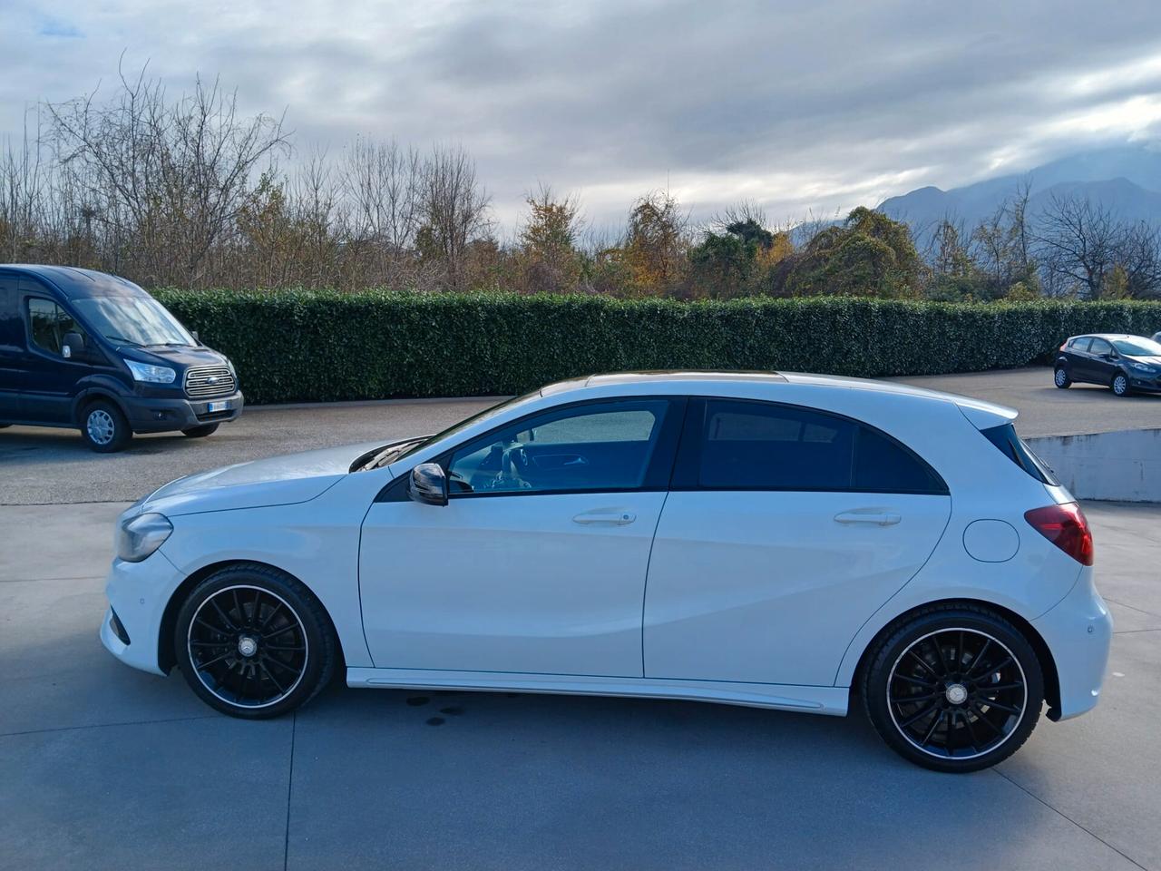 Mercedes A220d 177cv Premium AMG anno 2016