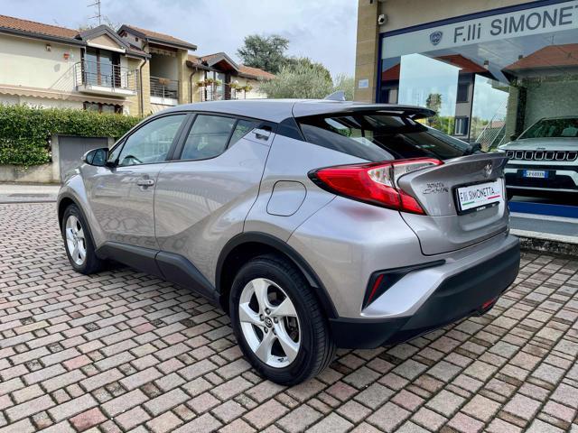 TOYOTA C-HR 1.2 Turbo CVT 4WD Active