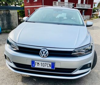 Volkswagen Polo 1.0 MPI 5p. Trendline Ok Neopatentati