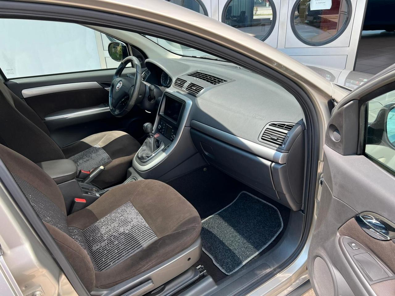 Fiat Croma 1.9 Multijet 16V Emotion 120 CV