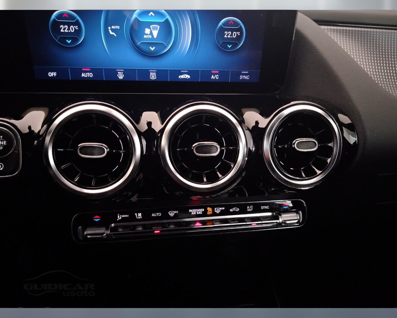 Mercedes-Benz GLA-H247 2020 - GLA 180 d Sport Plus auto