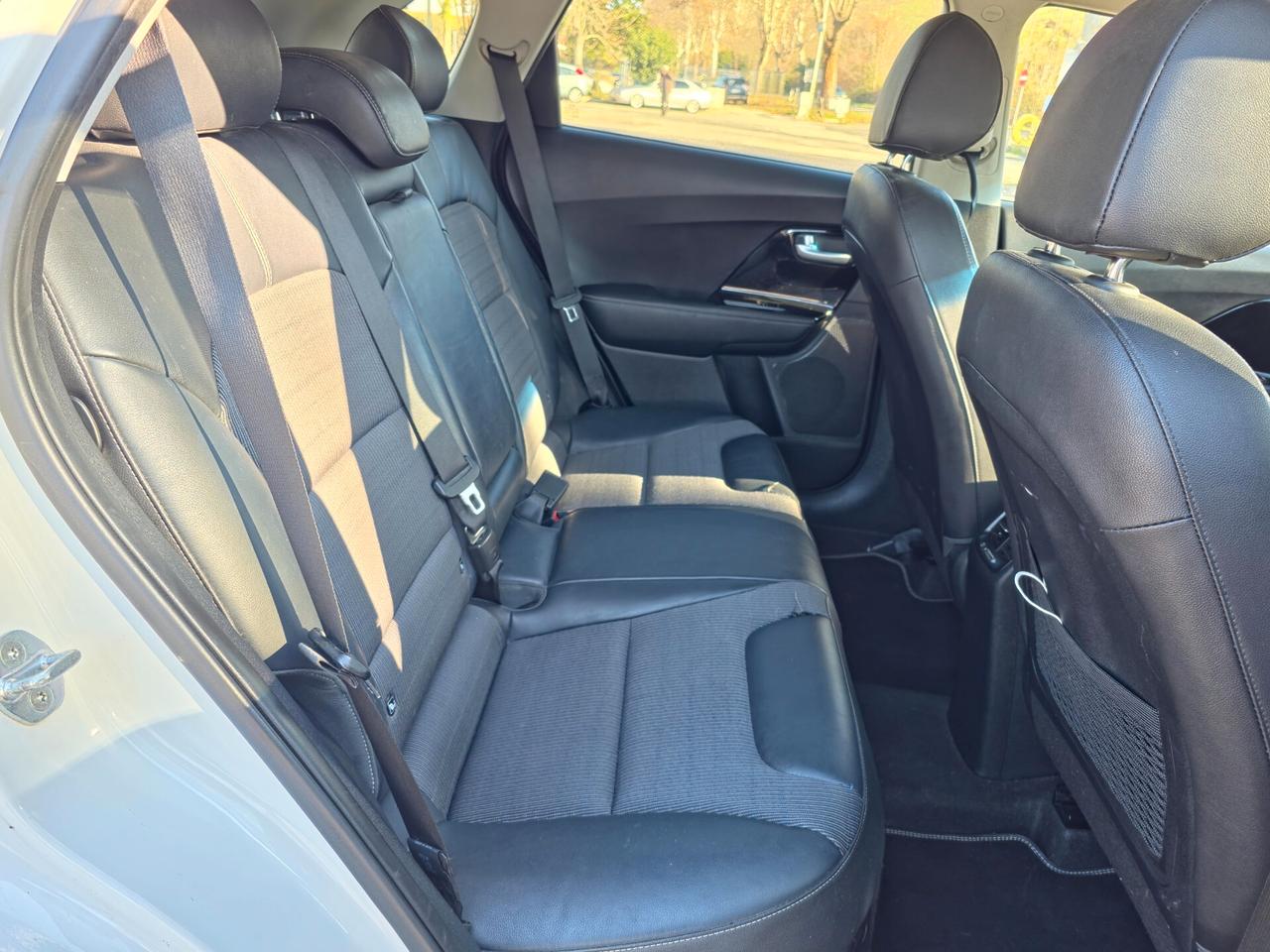 Kia Niro 1.6 GDi DCT HEV Ibrido Energy 2019-E6 Automatico