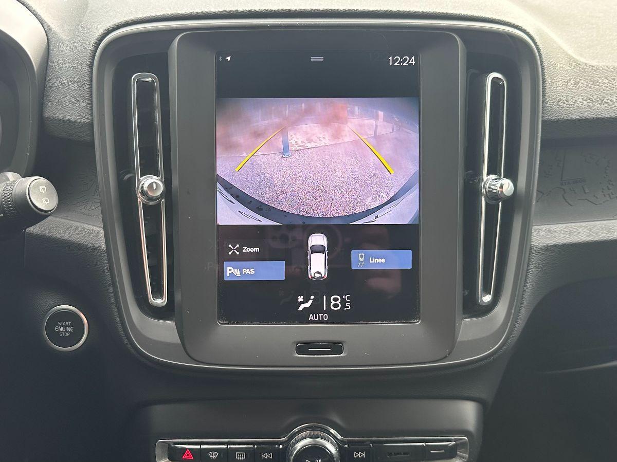 VOLVO - XC40 - T2 automatico Essential
