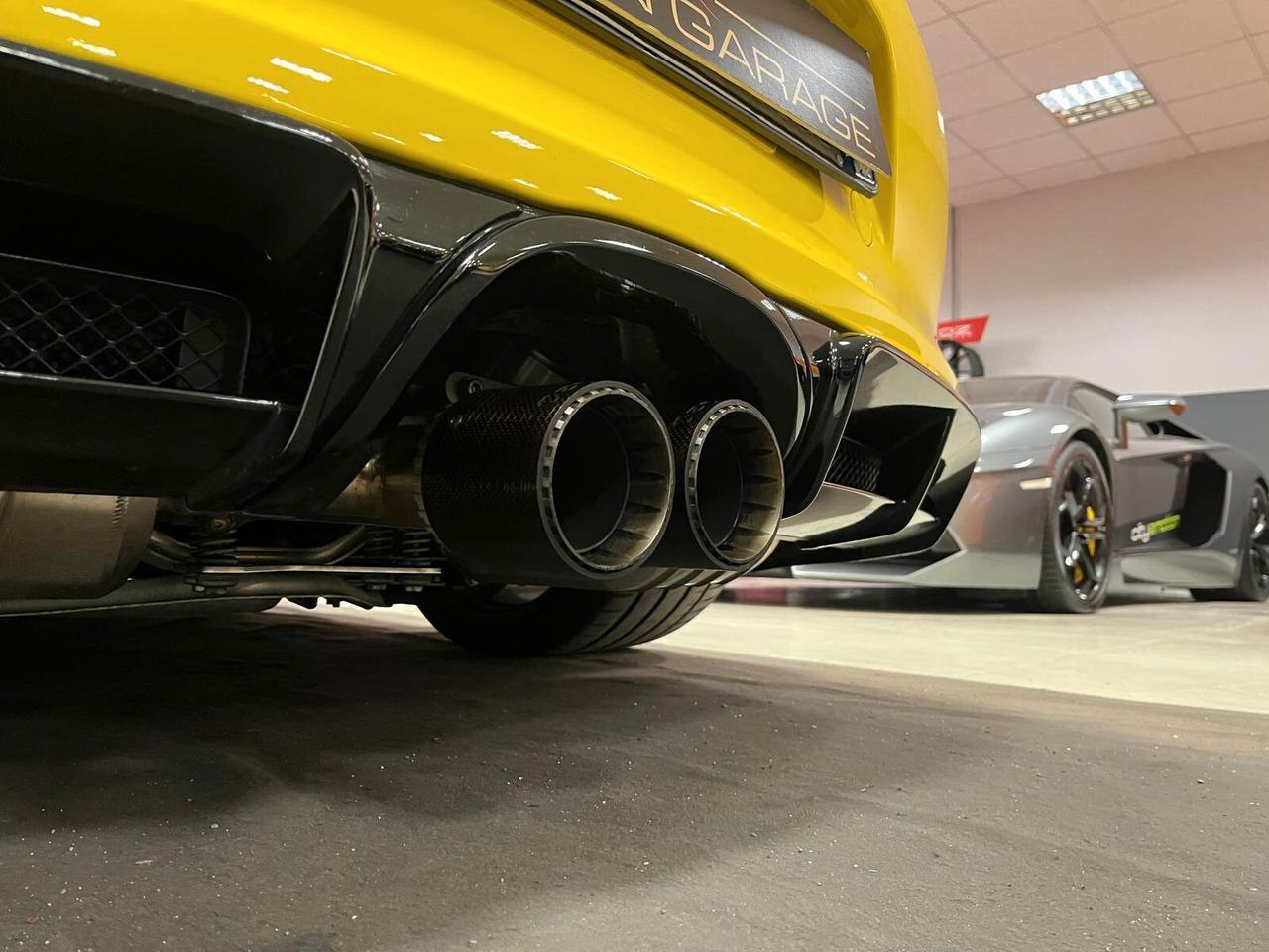 Porsche Cayman (981) GT4