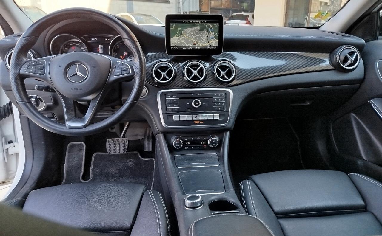 Mercedes-benz GLA 200 d Automatic 4Matic Premium Amg