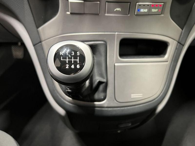 Hyundai H-1 H-1 2.5 CRDi VGT Wagon 8 p.ti Comfort
