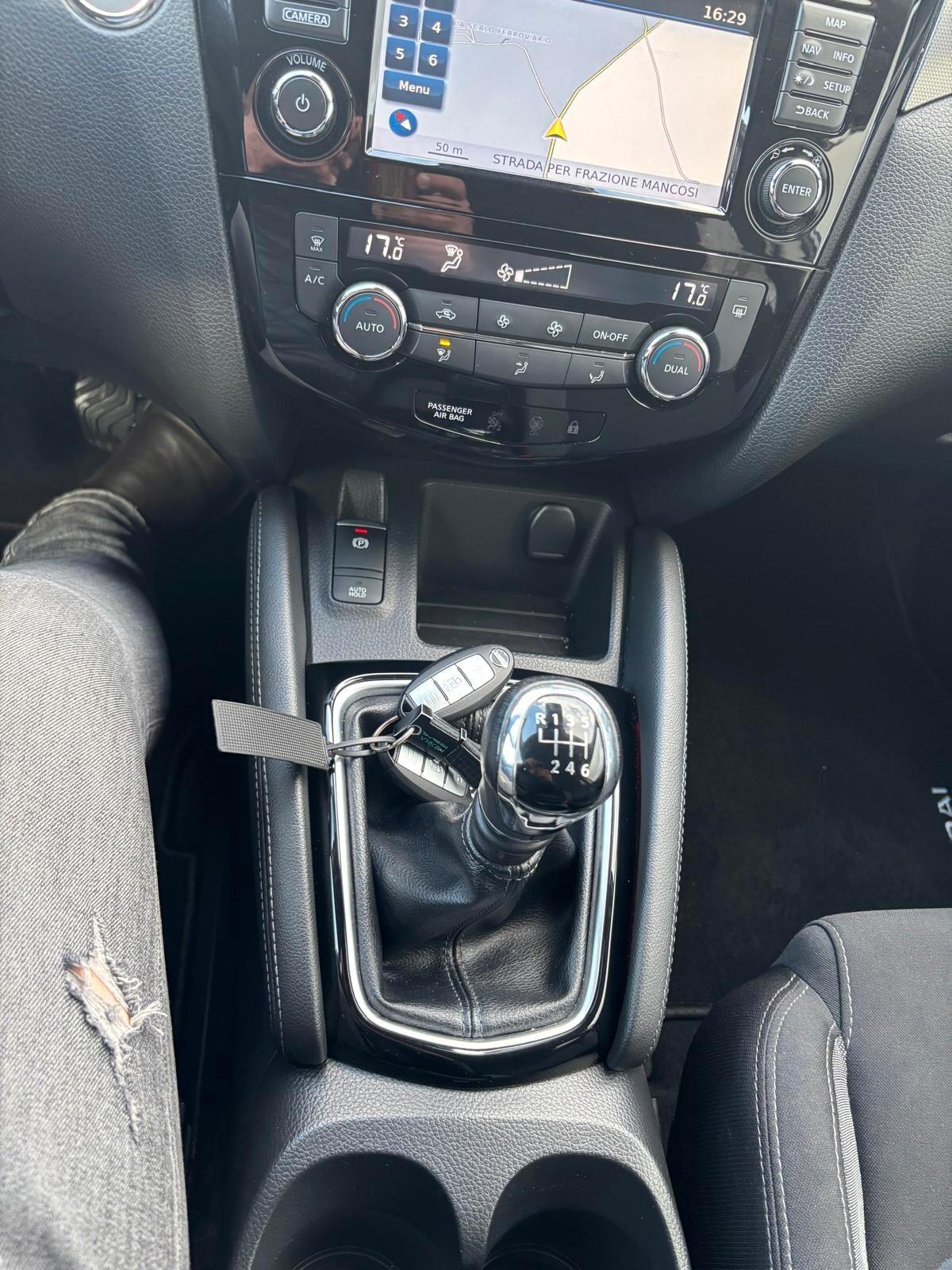 Nissan Qashqai 1.5 dCi N-Connecta