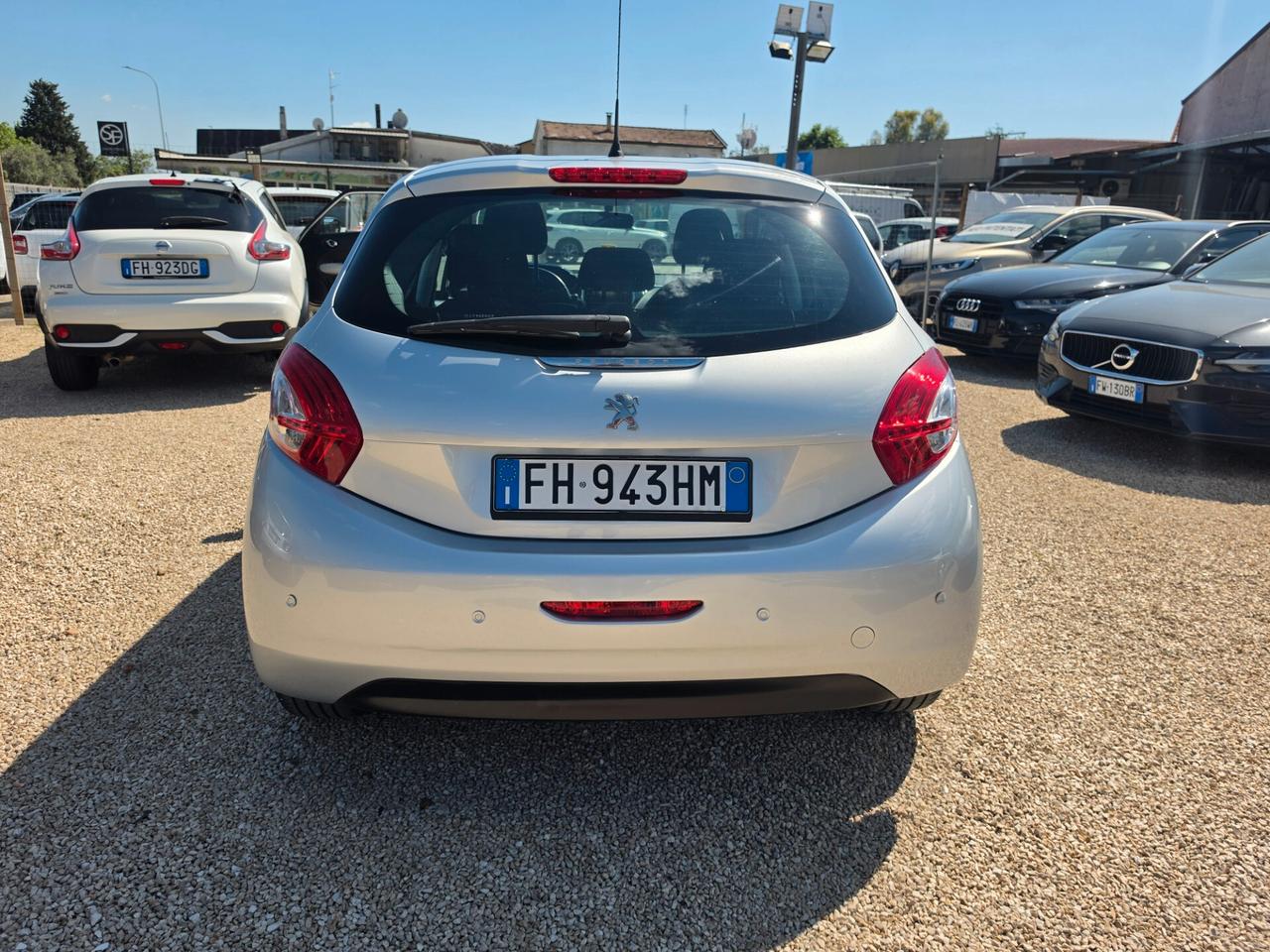 Peugeot 208 BlueHDi 75 5 porte Allure ok neopatentati