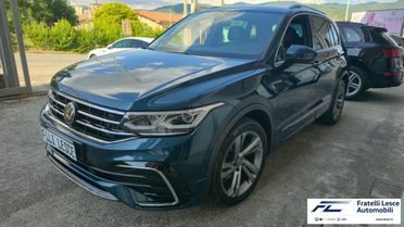 VOLKSWAGEN - Tiguan 2.0 tdi scr R-Line 150cv dsg (Conto Vendita - Esposizione Piano Lago)