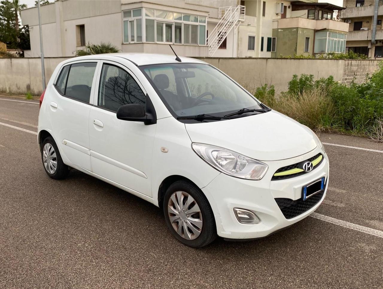 Hyundai i10 1.0 12V BlueDrive Fiorucci