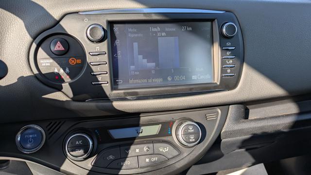 TOYOTA Yaris Hybrid 1.5cc 72cv CAMERA POST. AUTOMATICA
