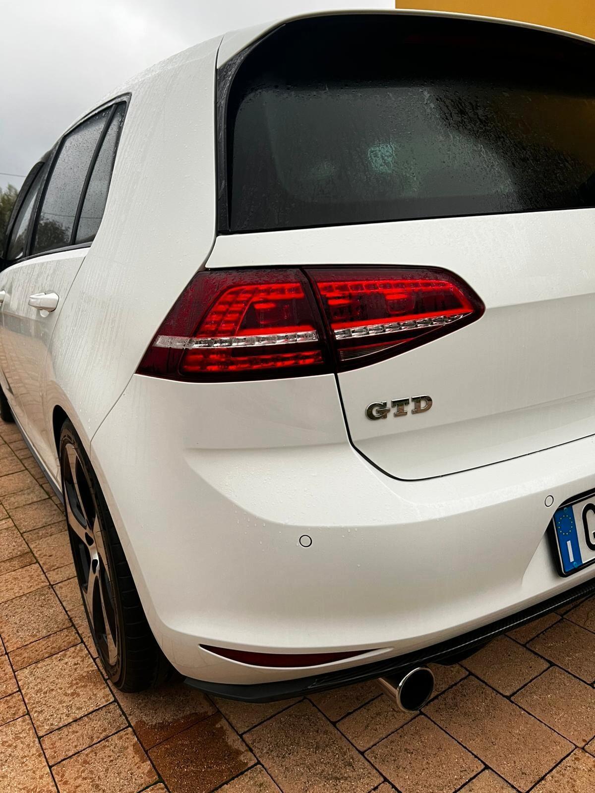 Volkswagen Golf GTD 2.0 TDI DSG 5p. BlueMotion Technology