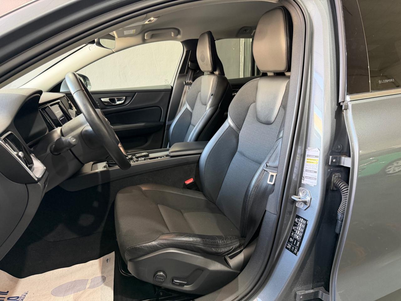 VOLVO V60 T6 AWD GEARTRONIC BUSINESS PLUS