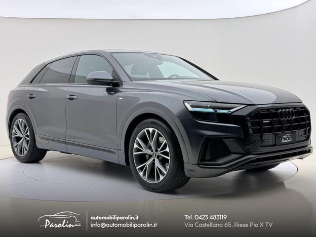 AUDI Q8 45 TDI quattro tiptronic Sport S-Line Black pack