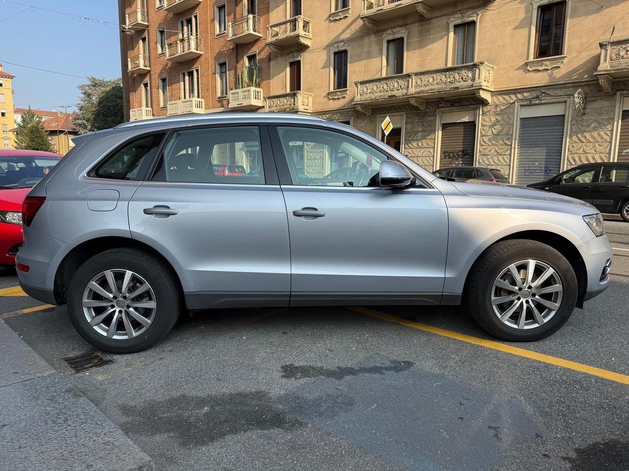 Audi Q5 ADVANCED PLUS 2.0 #7280