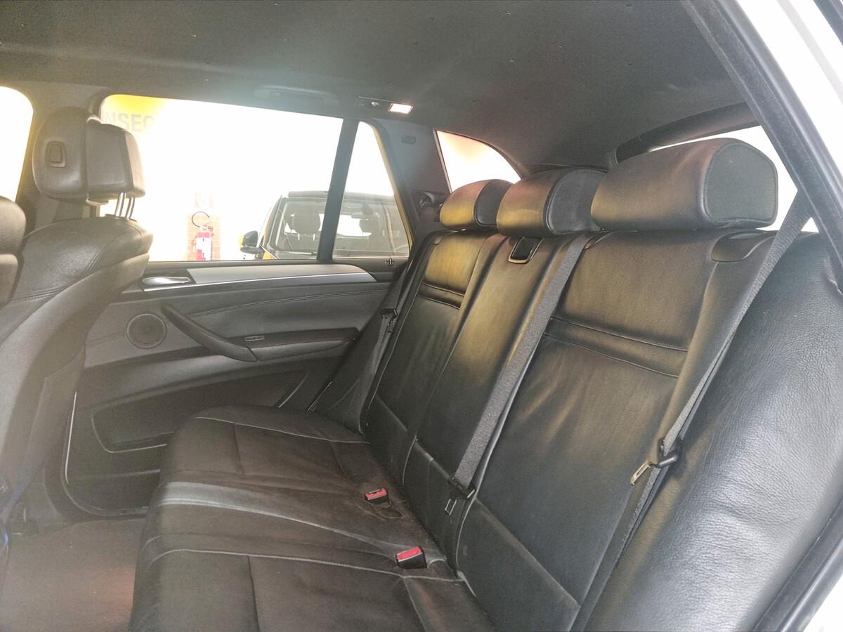 Bmw X5 M 3.0d cat 235cv GARANZIA 1 ANNO