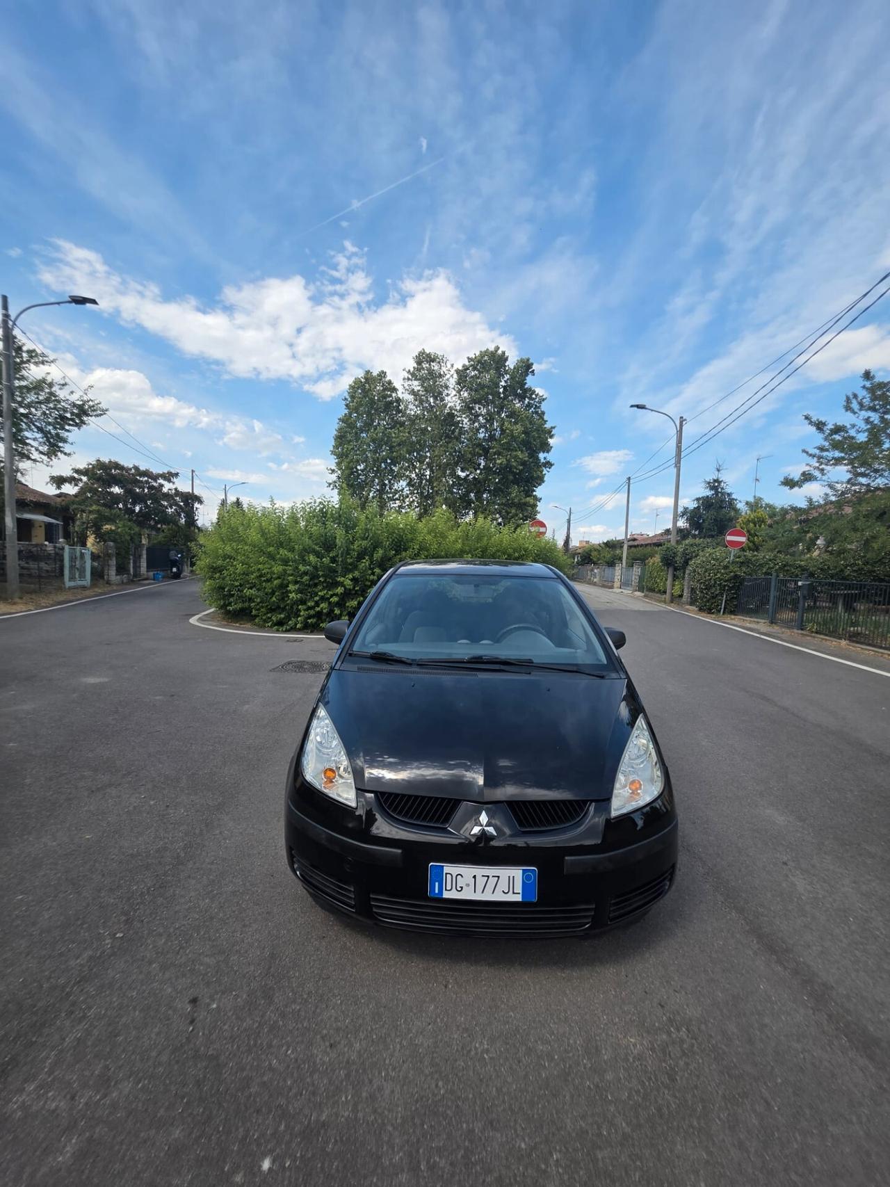 Mitsubishi Colt sportychrome GPL/ benzina neopatentati