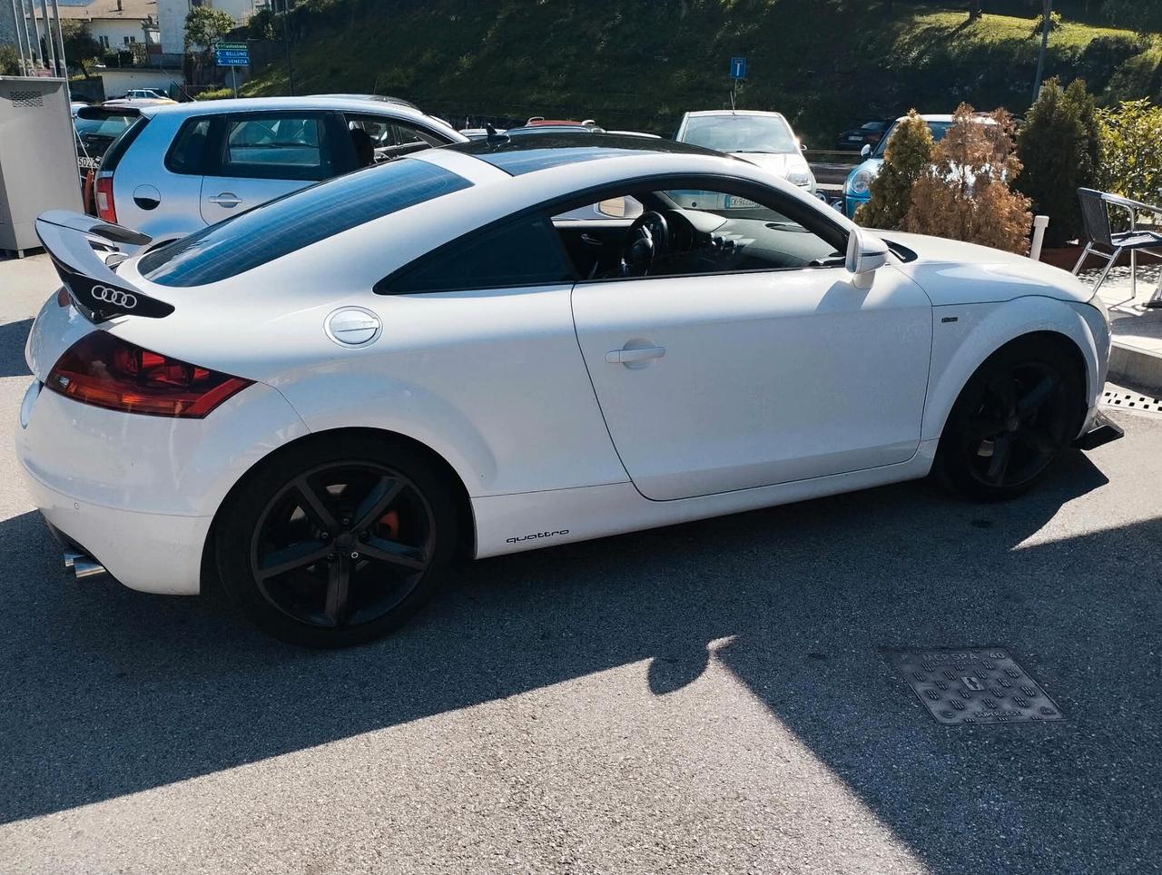 Audi TT Coupé