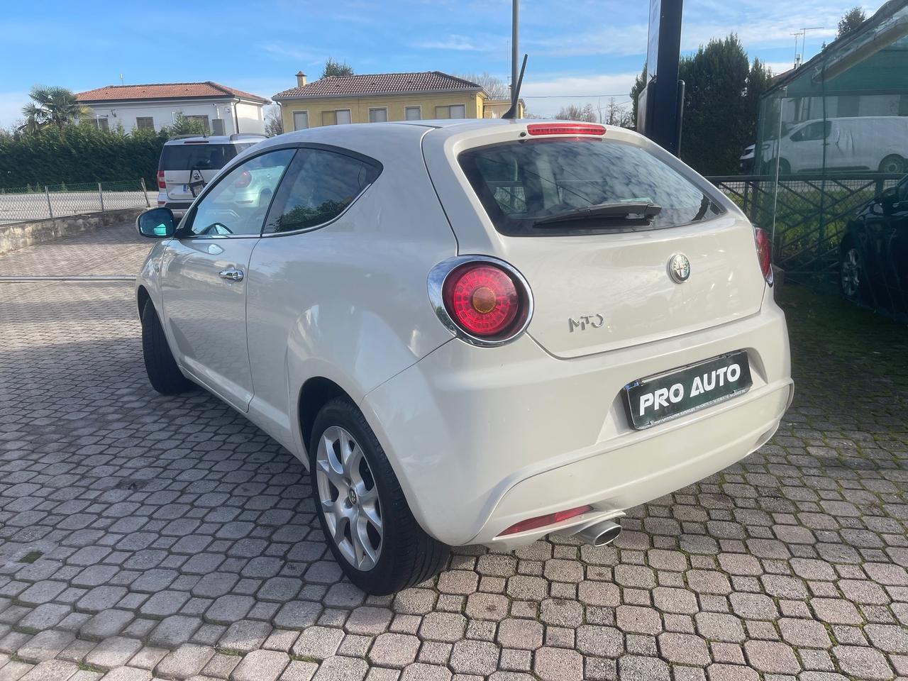 Alfa Romeo MiTo 1.4 78 CV Distinctive Sport Pack