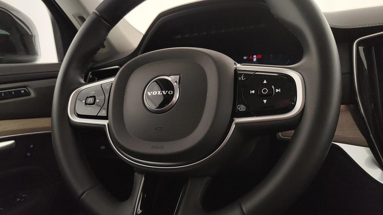 VOLVO XC90 2.0 b5 Plus Bright awd 7p.ti auto