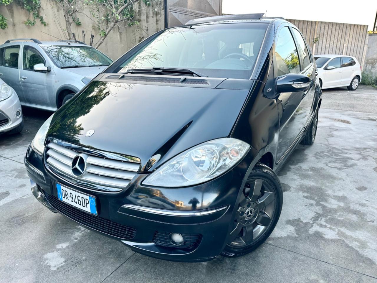 Mercedes A 180 magnifica tetto apribile