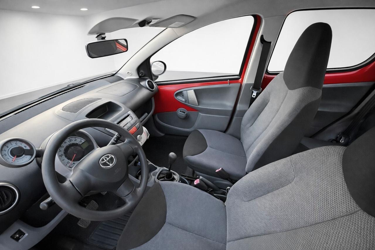 Toyota Aygo 2006 1.0 12V VVT-i 5 porte Sol BLUETOOTH KM CERTIFICATI NEOPATENTATI