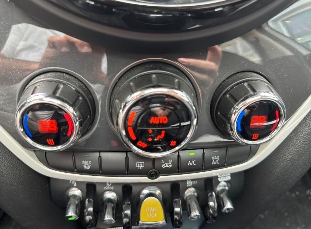 Mini Cooper S Countryman 1.5 Hype ALL4 136cv