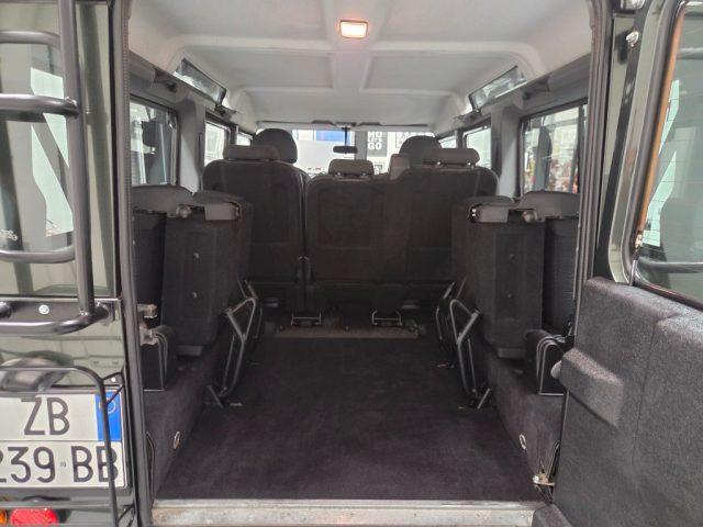 LAND ROVER Defender 110 2.4 TD4 7 POSTI AUTOVETTURA