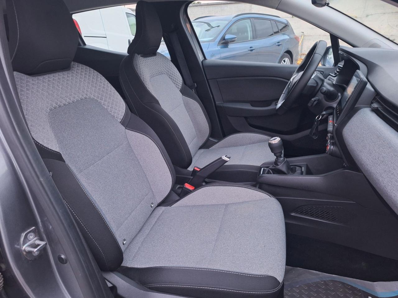 Renault Clio EVOLUTION 1.0 TCe 90cv NAV - 2024