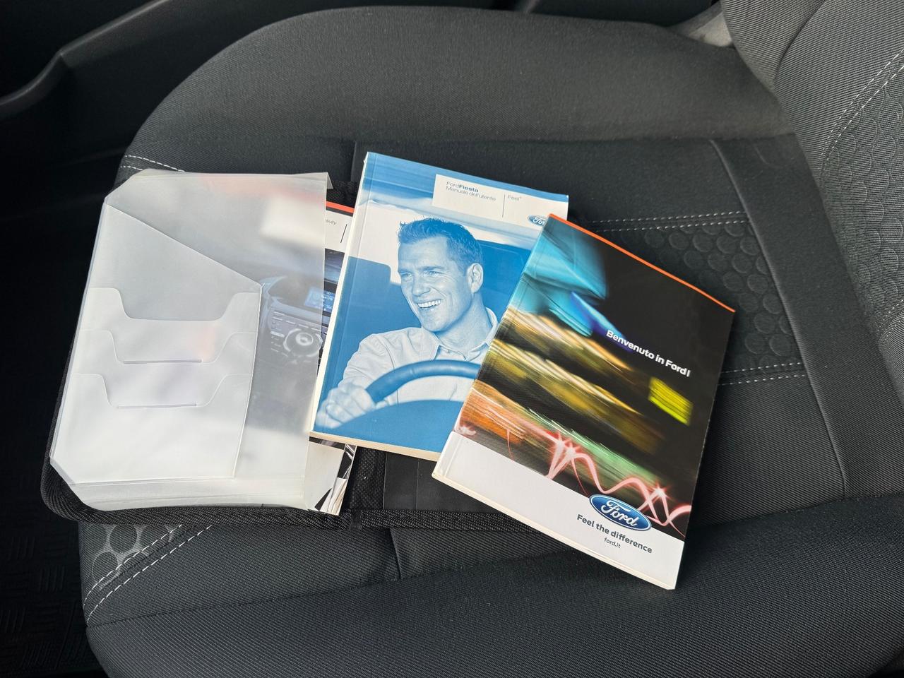 Ford Fiesta 1.2 BENZINA 82CV Titanium 2012