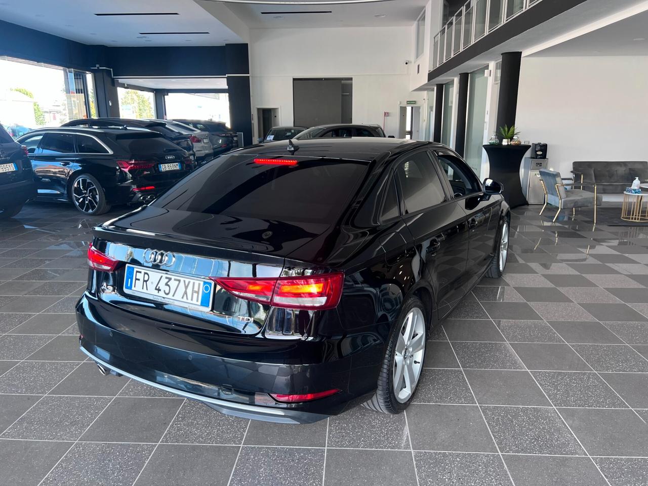 Audi A3 Sedan 1.6 TDI 116 CV S tronic Sport