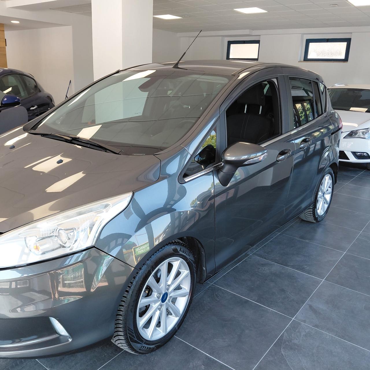 FORD B.MAX ANNO 2016 DS 1.5 ADATTA NEOPATENTATI KM 132 MILA