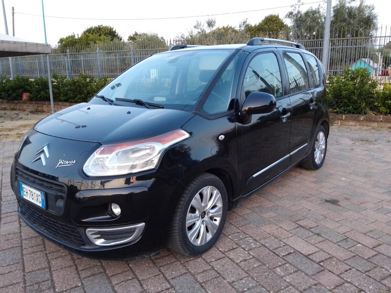 Citroen C3 Picasso 1.4 VTi 95 Exclusive GPL