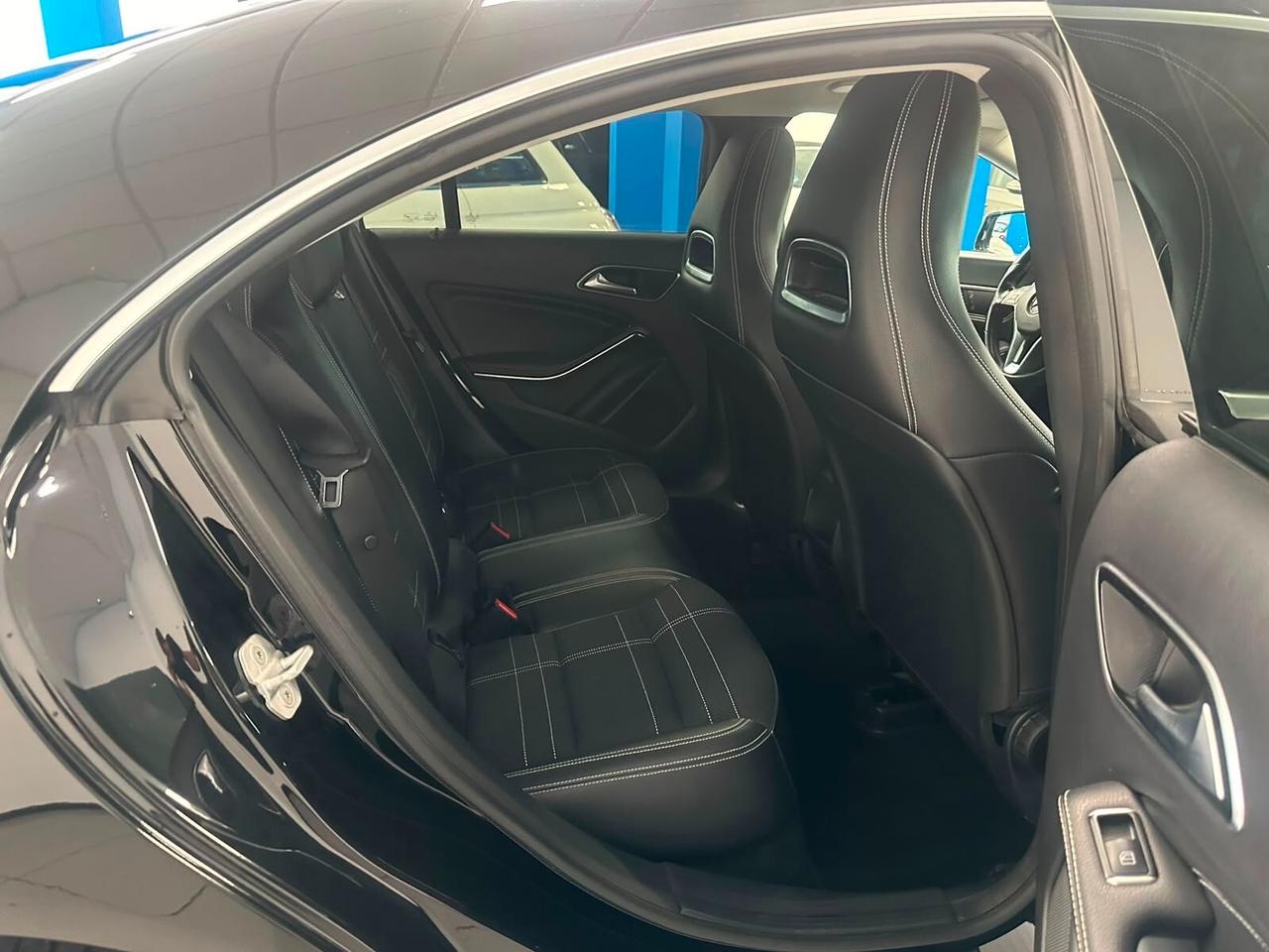 Mercedes-benz CLA 220 CDI Automatic Premium