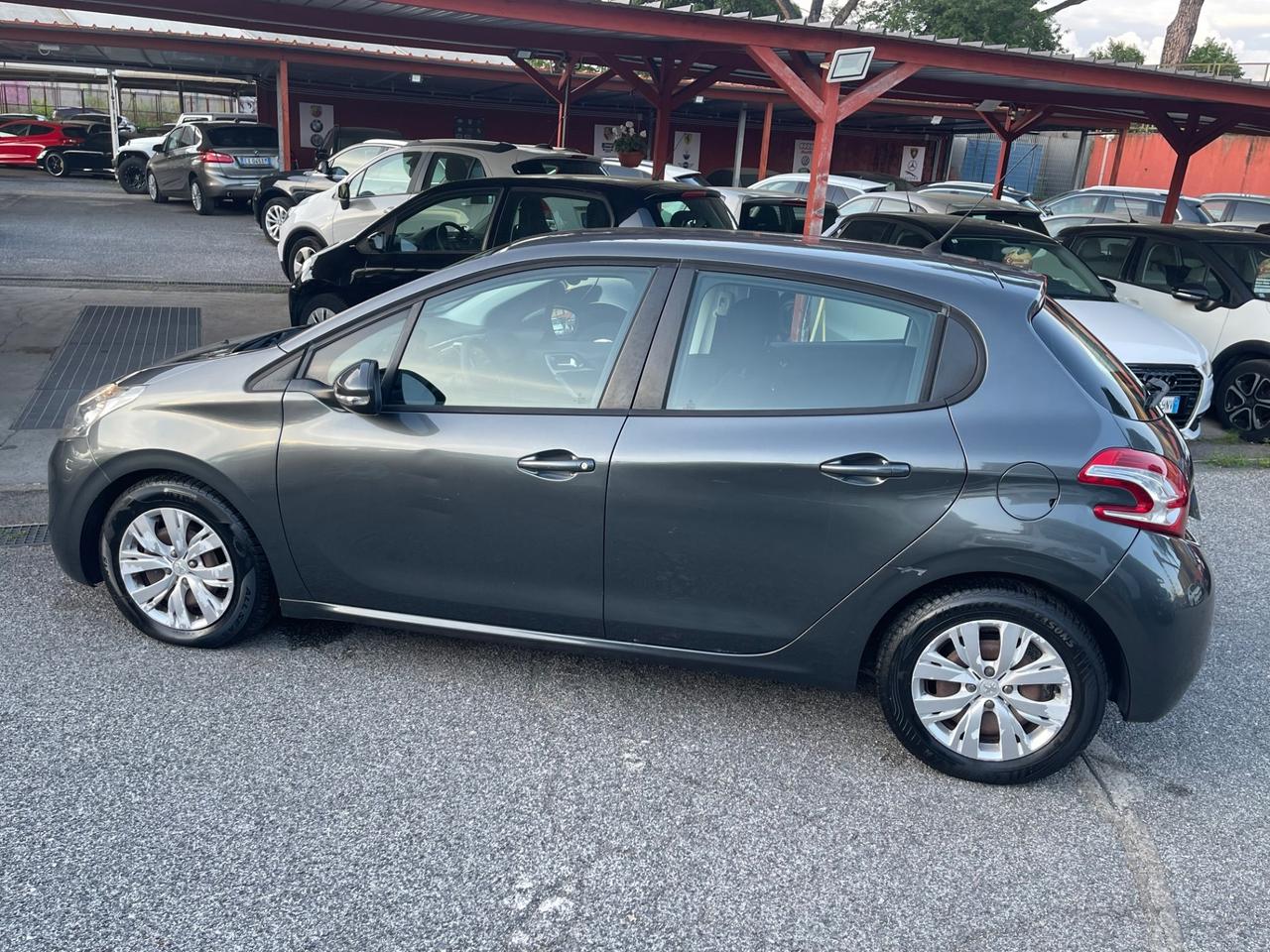 208 1.4 HDi 68 CV 5 porte Allure-rate-garanzia