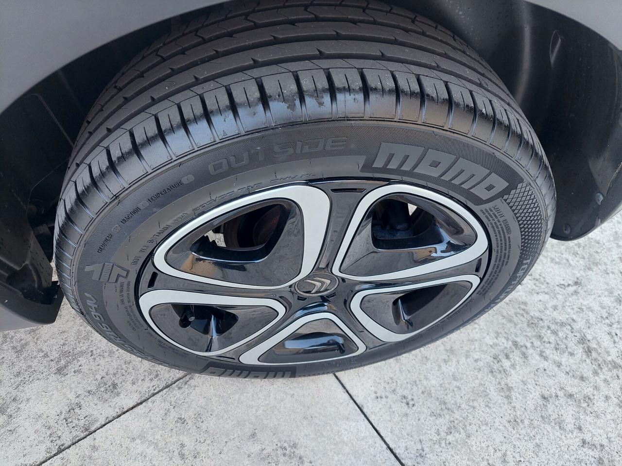 Citroen C3 BlueHDi 100CV S&S Shine 2022 6marce