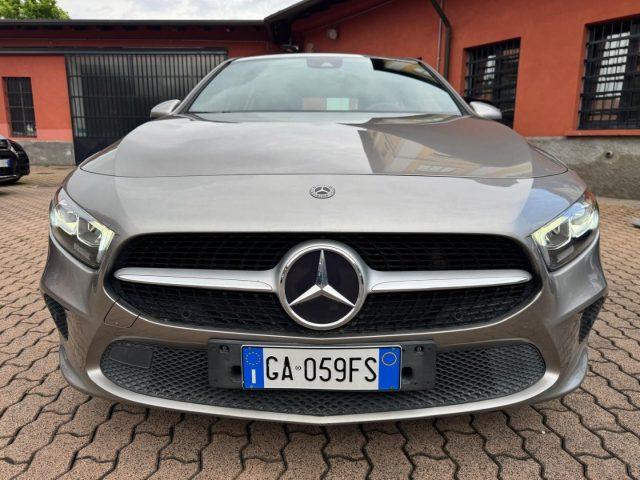 MERCEDES-BENZ A 180 Automatic Sport