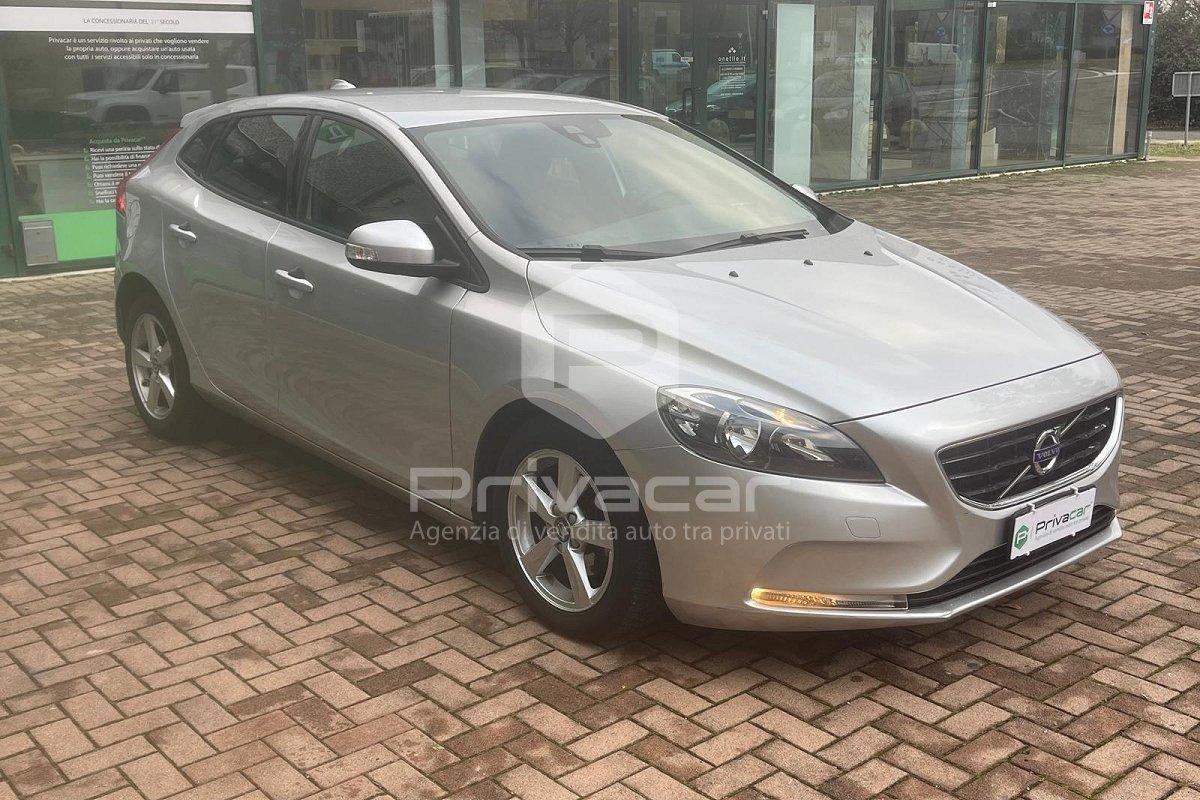VOLVO V40 D2 1.6 Business Edition