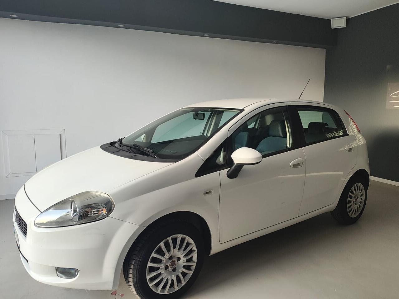 Punto Grande Punto 1.4 5 porte Dynamic automatica