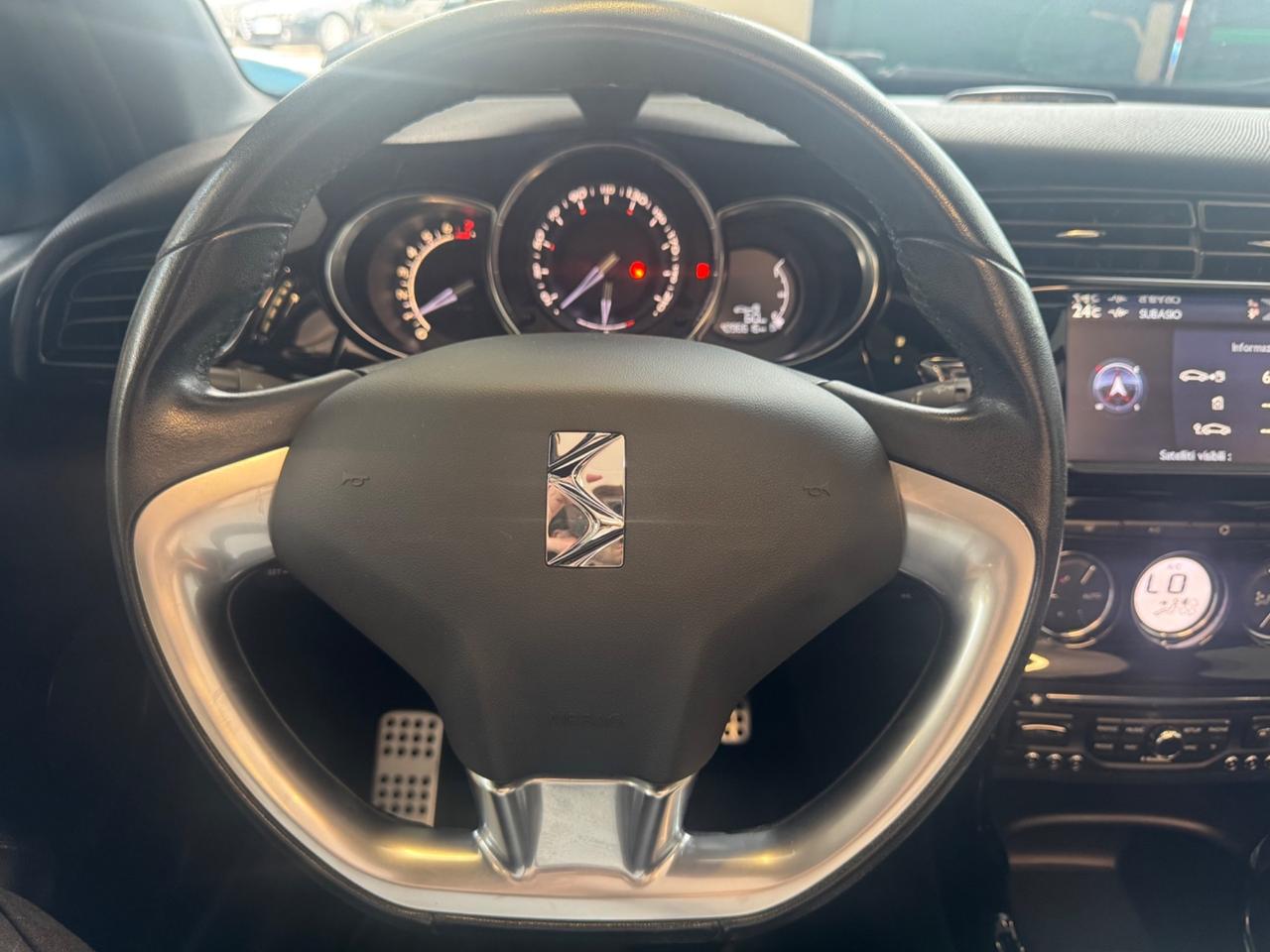Citroen DS3 CABRIO SO CHIC 1.2 82Cv Benzina